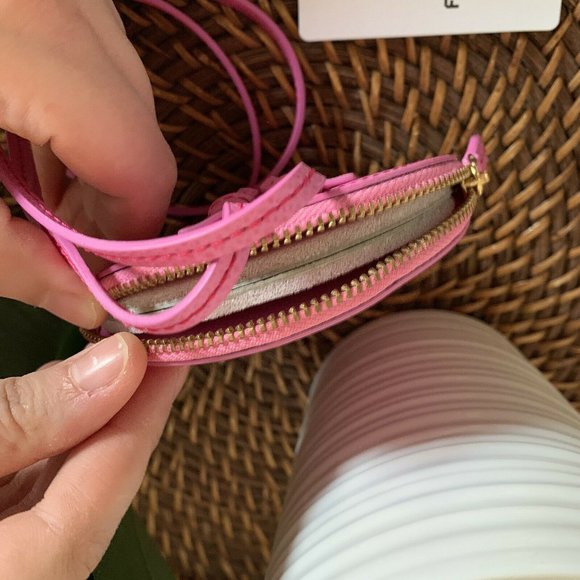 JACQUEMUS Le Pitchou coin purse PINK AUTHENTIC NWT - Picture 9 of 9